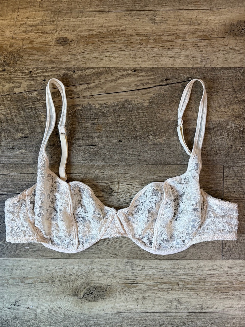 Vintage Christian Dior Intimates 36C Off-White Unlined Delicate All Lace Bra